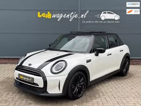 Mini Mini 1.5 Cooper Classic Automaat *5-drs *premium pack