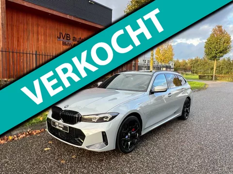 BMW 3-serie Touring 330e xDrive Lci 19,5kWh M-Sport pro, M-stoel, trekhaak, H&K, Hud, ACC, Hud