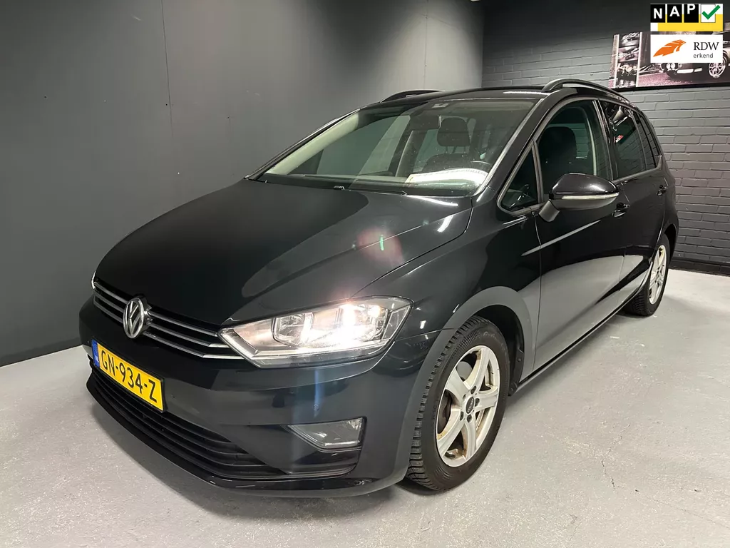 Volkswagen Golf Sportsvan 1.6 TDI Automaat DSG NAVI NL Auto Parkeer sen-.