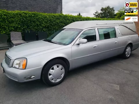 Cadillac Deville 4.6 - V8 Uitvaartvoertuig/ Staatie/ Rouw/ Corbillard/ lijkwagen