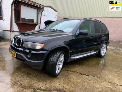 BMW X REIHE VAN GRIJS KENTEKEN