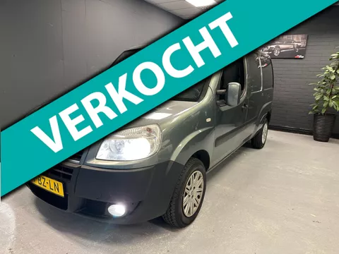 Fiat Doblò 1.9 MultiJet SX Maxi Lang Trekhaak BTW Parkeer Sen- APK Airco PERFECT.