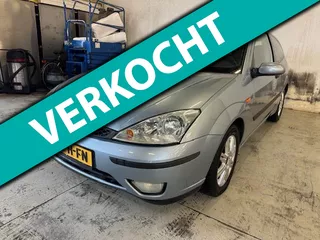Ford Focus 1.6-16V Futura / Nieuwe APK