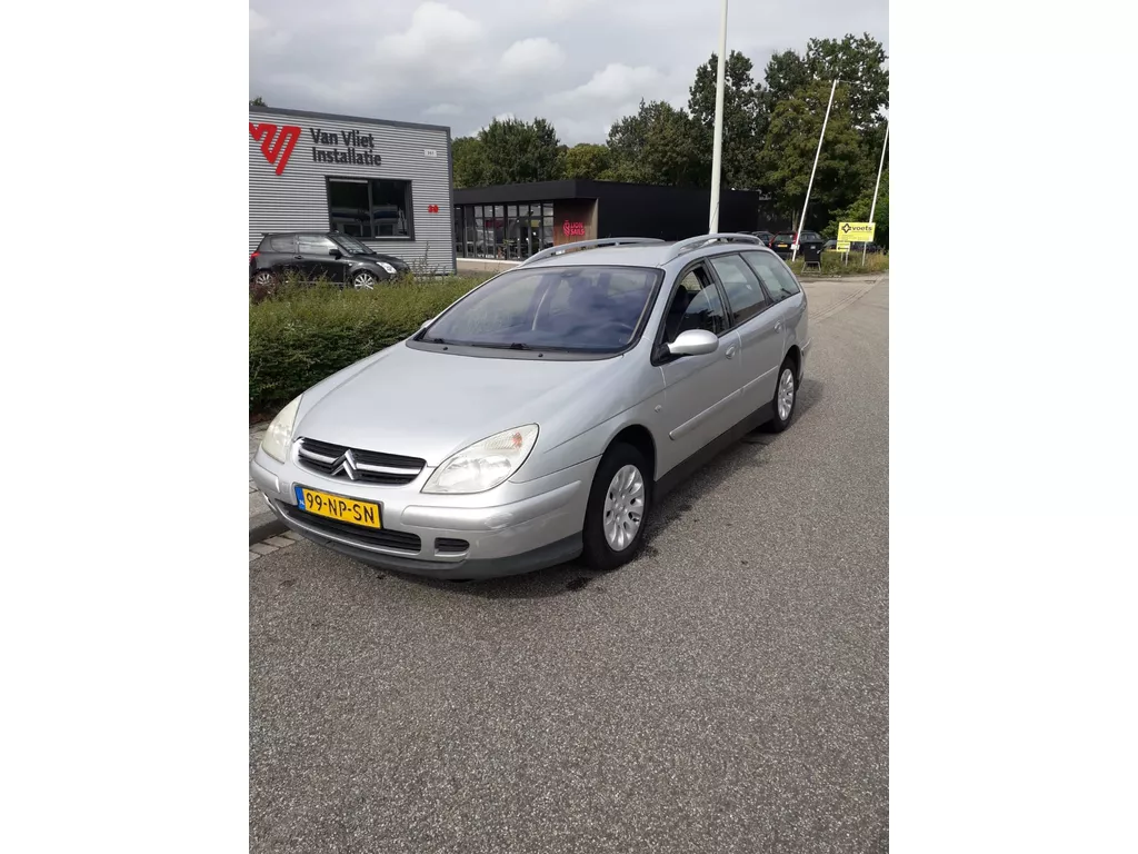 Citroen C5 Break 1.8-16V Différence 2 € 799,00 ZO MEENEMEN