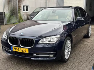 BMW 7-serie 730d High Executive Bj:2014 ACC SoftClose Led Navi leder LineAssist Opendak NAP