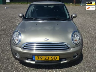 MINI Cooper Mini 1.6 Pepper