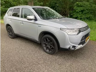 Mitsubishi Outlander 2.0 PHEV Executive Edition X-Line