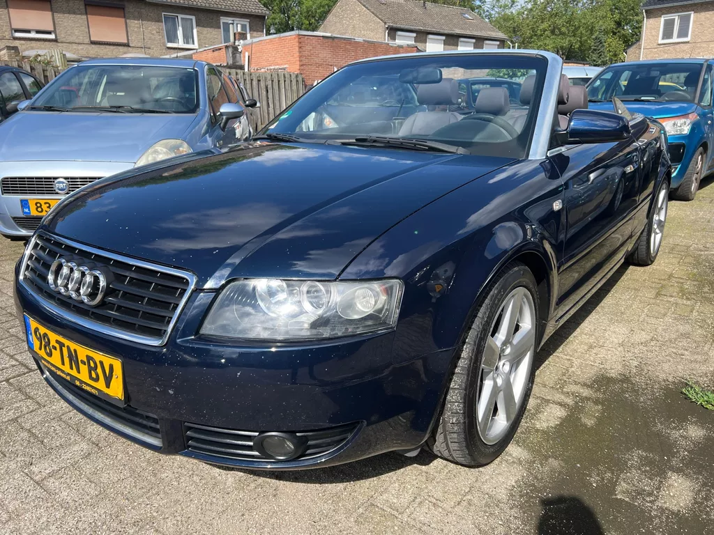 Audi A4 Cabriolet 2.4 V6 Exclusive ELECTR. DAK AIRCO BOSE GELUID