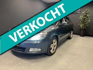 Skoda Octavia 1.8 TSI Elegance Business Xenon Automaat Navi TrekHaak Rijdt Goed.