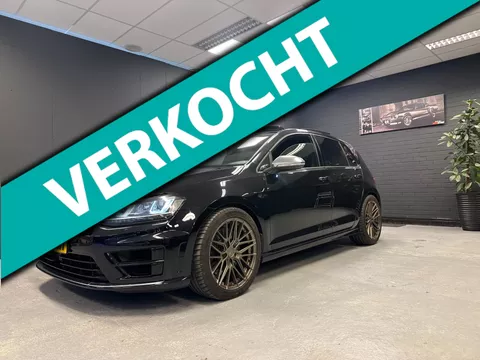 Volkswagen Golf 2.0 TSI R 4Motion Pano Digital dash Dodehoek Adaptive Cruise Lane assit