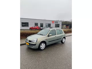 Renault Clio 1.4-16V Privilège 5-deurs AIRCO met '' APK tot 16-10-2026 "