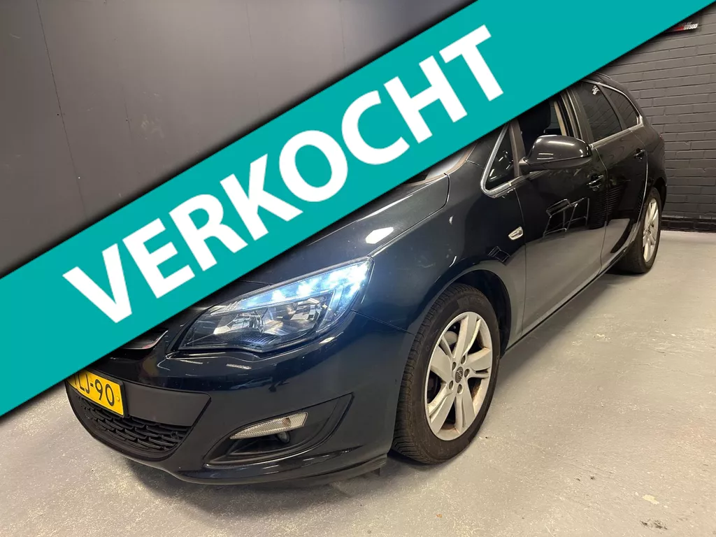 Opel Astra Sports Tourer 1.6 CDTi Business + 2014 Luxe uitvoering Rijdt Goed