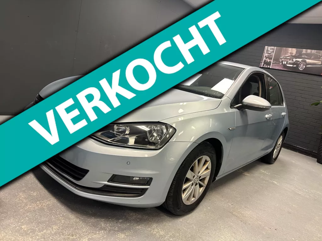 Volkswagen Golf 1.6 TDI BlueMotion Navi Parkeersensoren 1de eigenaar NAP NL