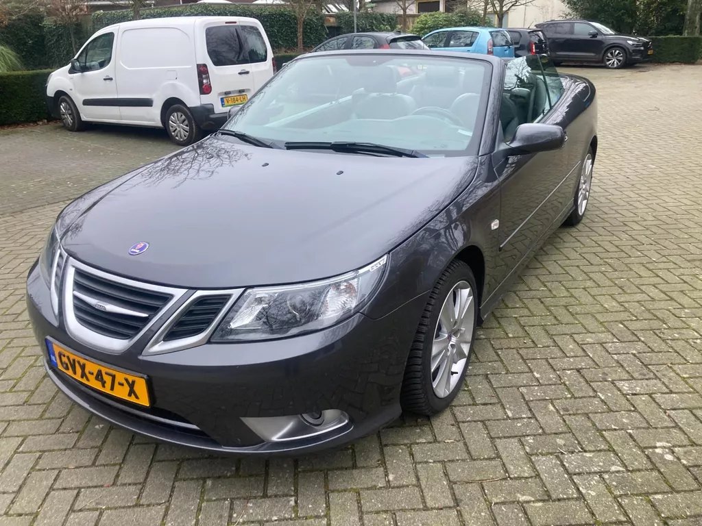 Saab 9-3 Cabrio 2.0 T Vector