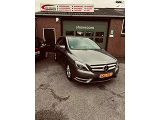 Mercedes-Benz B-klasse 180 complete dealer historie