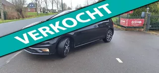 Volkswagen Golf 1.0 TSI Highline automaat leer Virt. cockpit / PANO Nederlandse auto