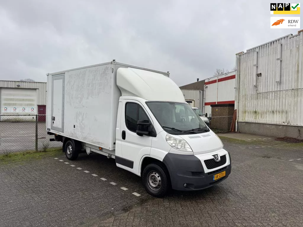 Peugeot Boxer 333 2.2 HDI L1H1 MOTOR NIET %100 GOED LEZEN