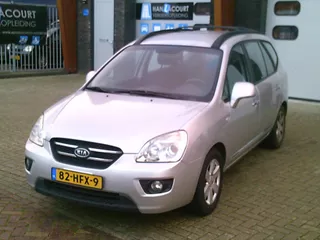 Kia Carens 2.0 CVVT X-ecutive Stuurbekr Airco LMV Cruise