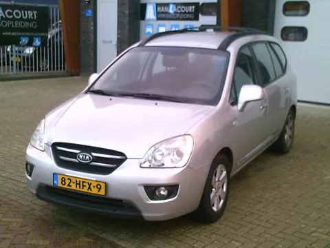Kia Carens 2.0 CVVT X-ecutive Stuurbekr Airco LMV Cruise