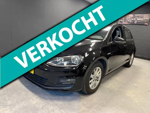 Volkswagen Golf 1.6 TDI BlueMotion Navi Parkeersensoren Navi 1eigenaar NAP NL