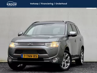 Mitsubishi Outlander 2.0 PHEV Instyle | 2014 | Panorama | Trekhaak |