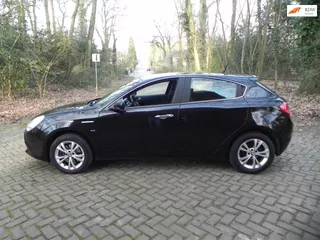 Alfa Romeo Giulietta 1.4 T Distinctive Lusso