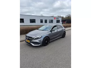 Mercedes-Benz A-klasse 200 d Business Solution AMG