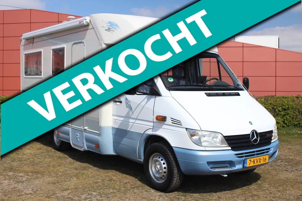 Mercedes-Benz RIMOR Sailer 670, Frans bed / vast bed.