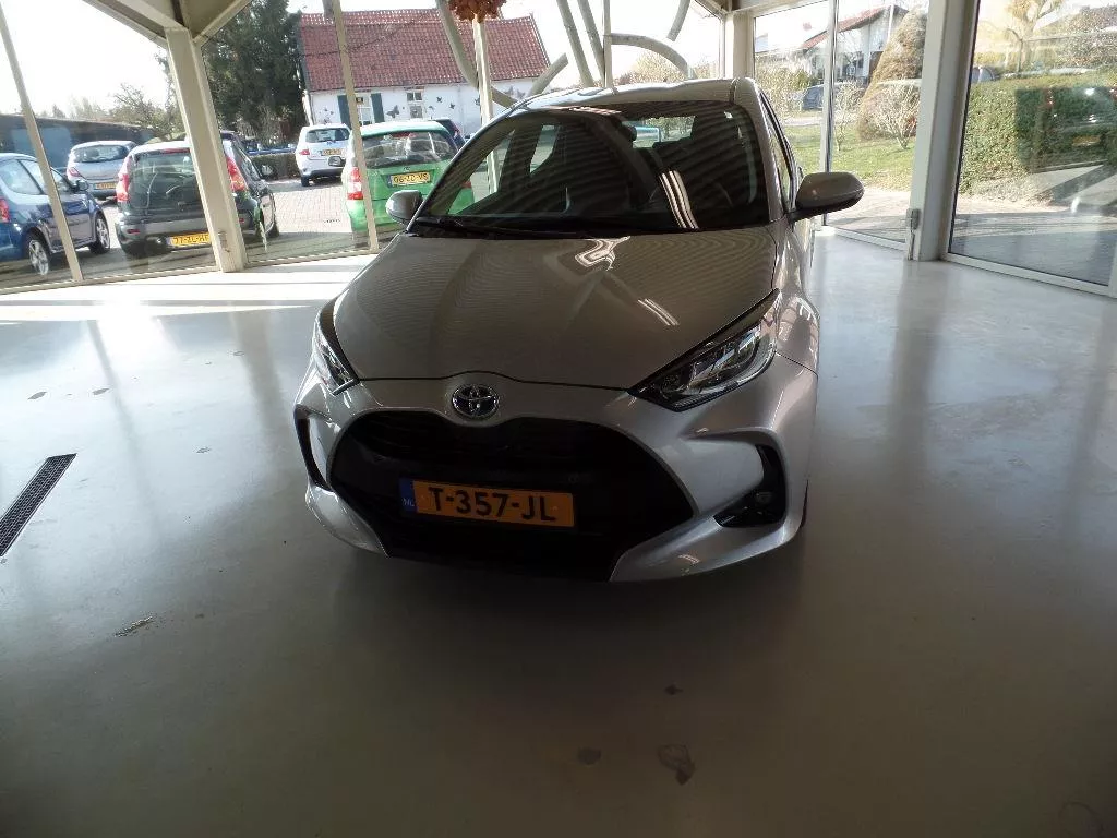Toyota Yaris 1.5 Hybrid Dynamic Navi, CarPlay