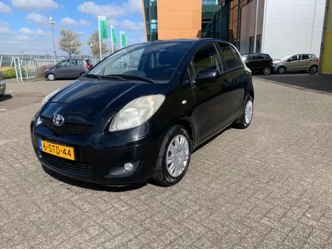 Toyota Yaris 1.3 VVTi Comfort Zwart 2009 Airco 5-drs