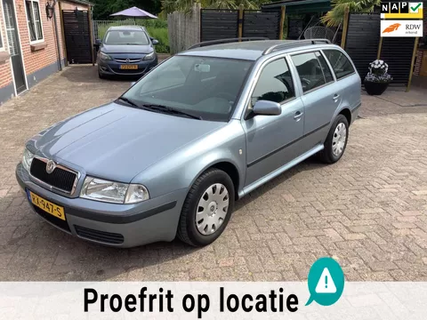 Skoda Octavia Combi 1.6 Classic NIEUWE APK 03-2026