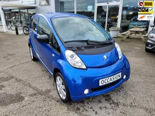 Peugeot IOn Active