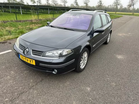 Renault Laguna Grand Tour 2.0-16V Tech Line