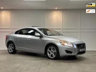 Volvo S60 2.5 T Sports Edition / 240 PK / Leer / 2012