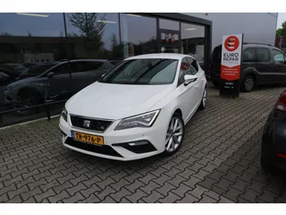 Seat Leon 1.5 TSI FR Business Intense 150PK AUTOMAAT NAVI PDC CLIMA CRUISE KEYLESS RIJKLAARPRIJS!!