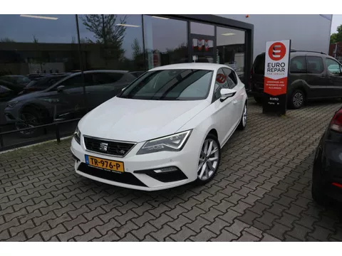 Seat Leon 1.5 TSI FR Business Intense 150PK AUTOMAAT NAVI PDC CLIMA CRUISE KEYLESS RIJKLAARPRIJS!!
