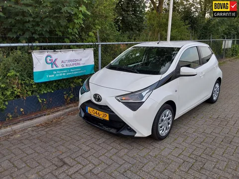 Toyota Aygo 1.0 VVT-i x-play