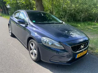 Volvo V40 1.6 D2 Momentum
