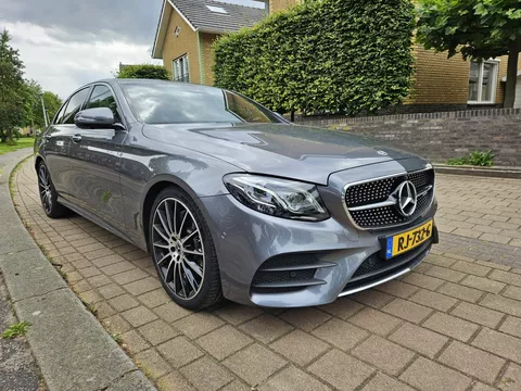 Mercedes-Benz E-200 AMG Line 9G-Tronic Widescreen-Sfeerverlichting