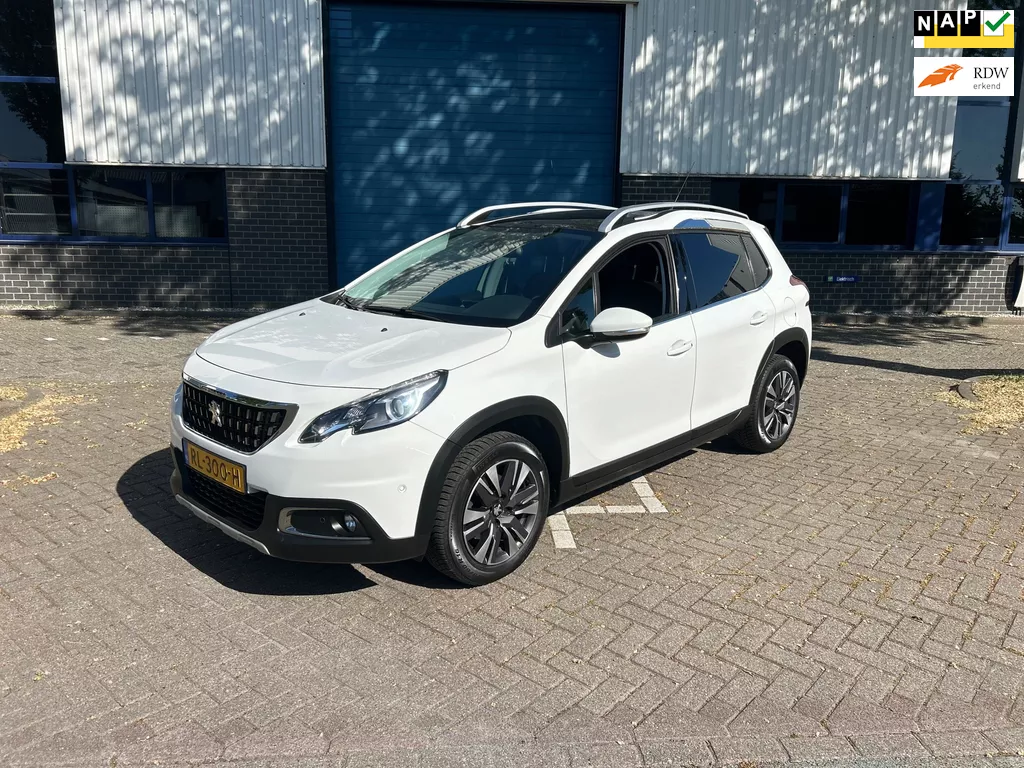 Peugeot 2008 1.2 PureTech *Panorama dak*