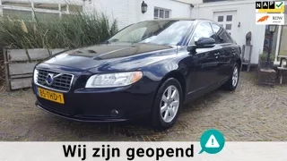 Volvo S80 1.6 T4 Kinetic Automaat Excellent mooi en top onderhouden. Op de huidige km-stand o.h. beurt gehad, APK tot 25-07-2026