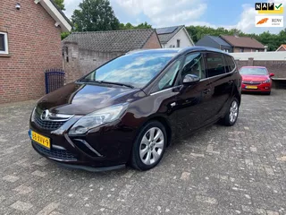 Opel Zafira Tourer 1.4 Cosmo nieuw model Dealer onderhouden N.A.P