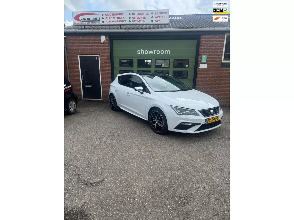Seat Leon 1.4 EcoTSI FR pano DSG Bomvol!