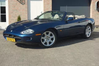 Jaguar XK8 4.0 V8 cabrio