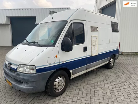 Peugeot BOXER 330MH 2.2HDI Peugeot Boxer 330MH 2.2HDI Camper