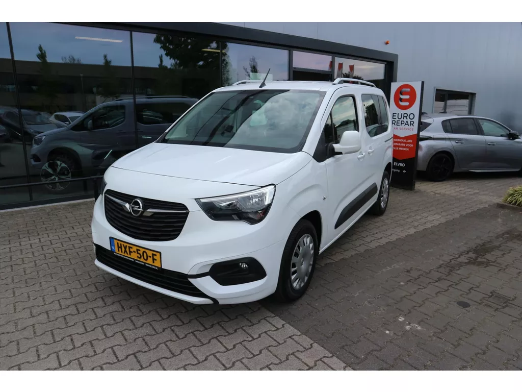 Opel Combo Tour 1.2 Turbo Edition 7 PERSOONS NAVI PDC AIRCO CRUISE RIJKLAARPRIJS!!