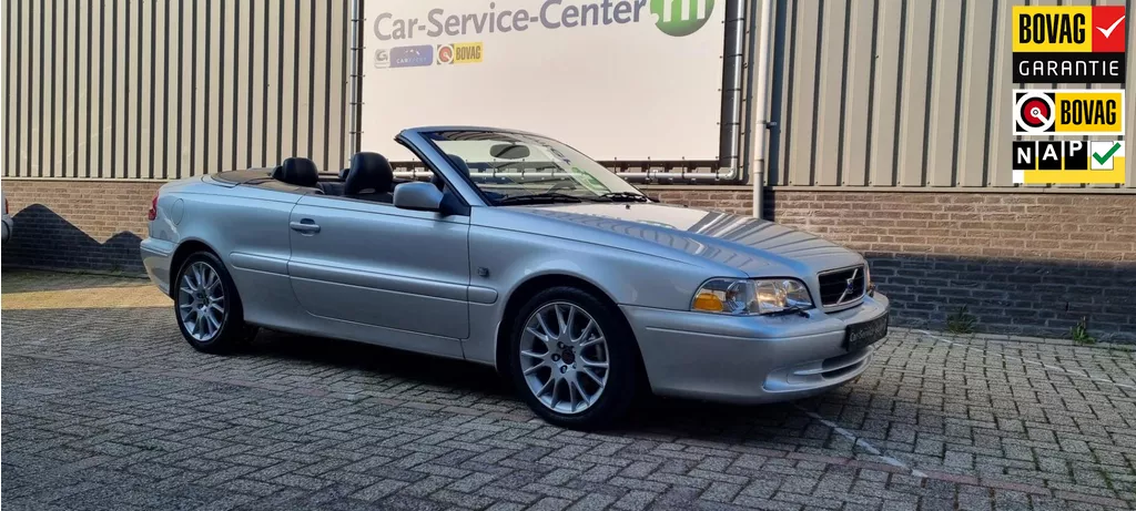 Volvo C70 Convertible 2.0 T Tourer Black incl rijklaarmaak kosten en garantie