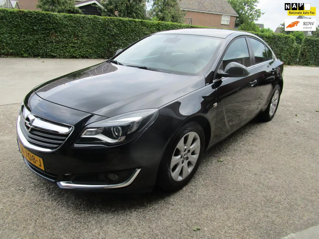 Opel Insignia 1.4 T EcoFLEX Business+ leer,navi, clima, mooi