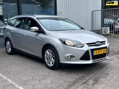 Ford Focus Wagon 1.0 EcoBoost Edition Plus / Airco / navigatie / Parkeer hulp/