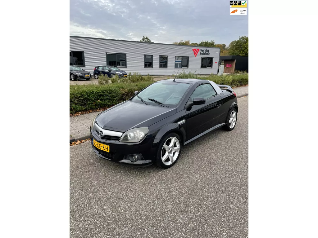 Opel Tigra TwinTop 1.8-16V Cosmo AIRCO / CABRIO